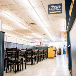 Joey's Fish Shack C-store - Wallaceburg Interior