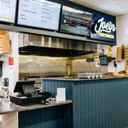 Joey's Fish Shack C-store - Wallaceburg Interior